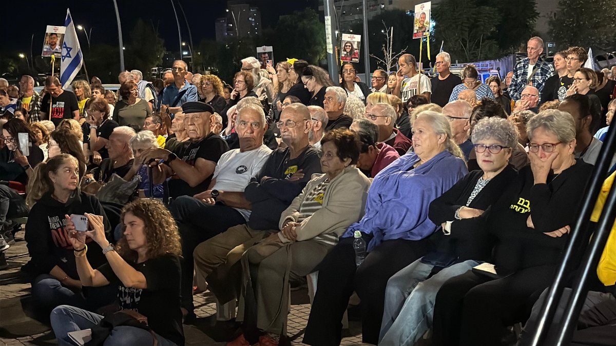 קרדיט תמונות וסרטונים: עופר גולד