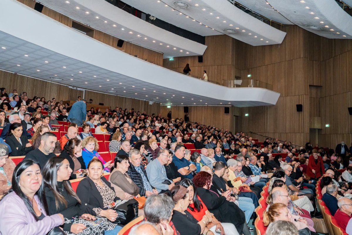 אלה מאירוביץ&#39;