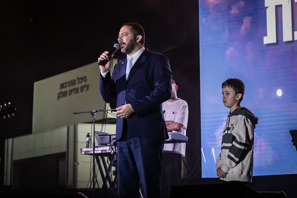 אלה מאירוביץ'