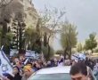 המונים בהלוויית "הצדיק הגיבור" מירושלים: כך התרחש האסון